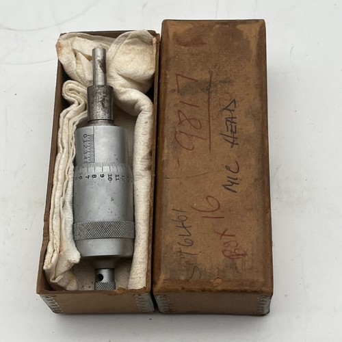 Vintage moore wright large - &,