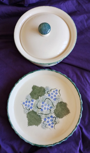Poole pottery vineyard flan - pottery,