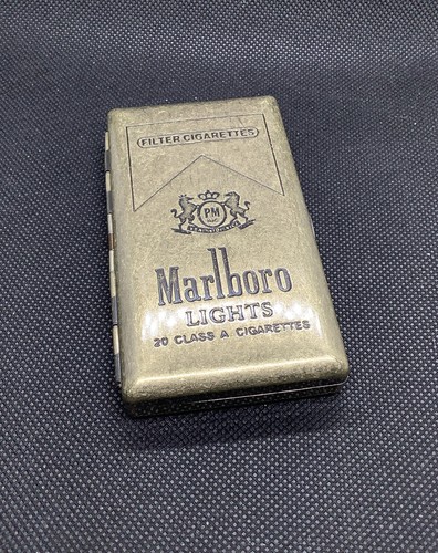 Marlboro cigarette tin - marlboro, retro