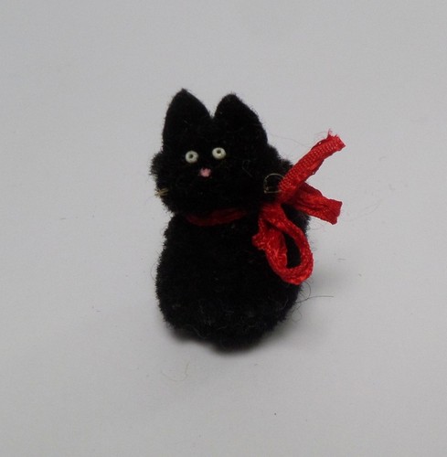 Miniature pom - miniature, black