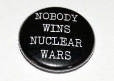 NOBODY WINS NUCLEAR WARS 25MM