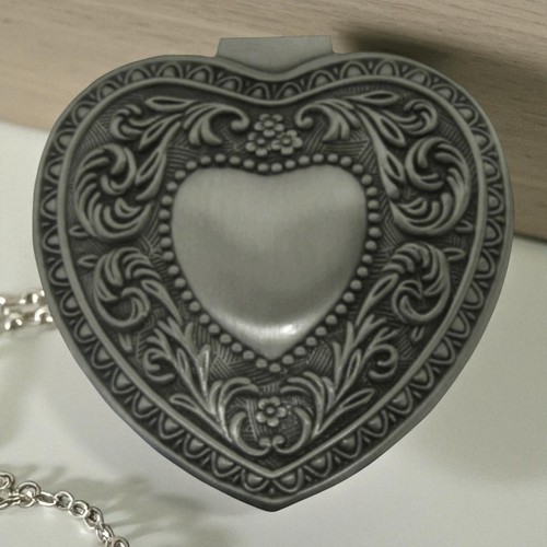Antique art deco heart - antique,