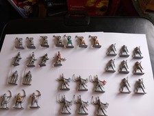 Crescent 1:32 Medieval Knights