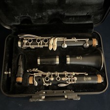 Yamaha 250 clarinet with - 250,