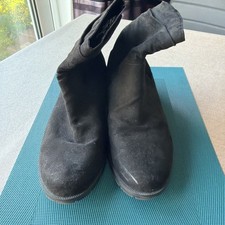 Faux Suede Pixie Boots Size 8