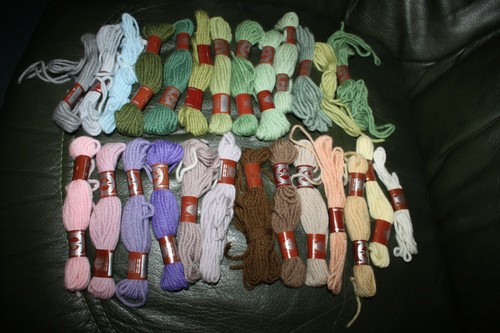 Dmc tapestry wools lots - dmc,