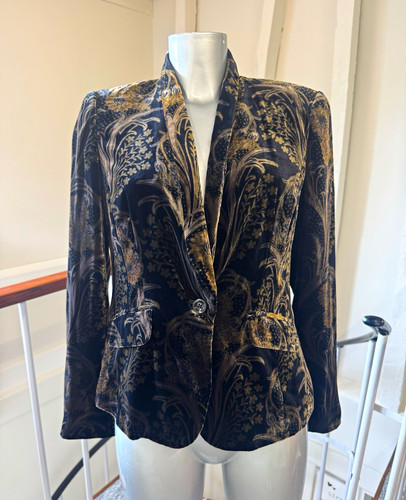 Laura ashley black champagne - &,