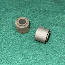 Triumph Hurricane X75 BSA A75 Rocket 3 Silencer Metalastic Bush NOS 82-9652 x2