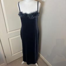00s Y2K Size 14 Feather