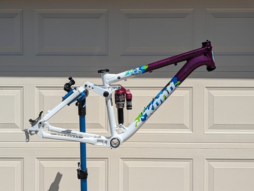 2009 kona bass full suspension - 2009,