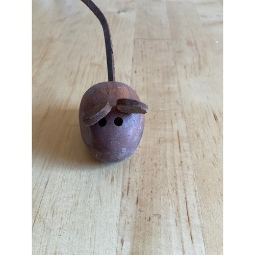 Vintage wooden mouse figurine - wooden,