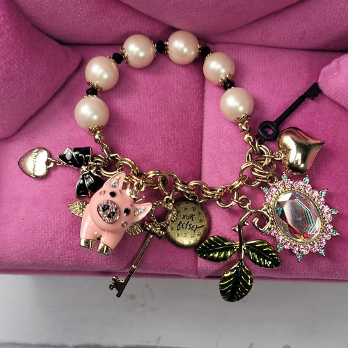 Betsey johnson gold - betsey, pig