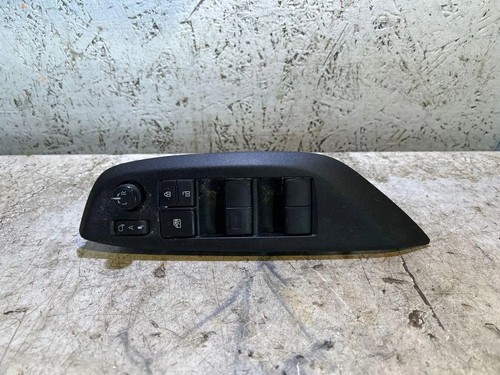 Toyota yaris cross mxp - toyota, switch