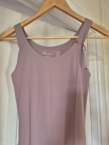 Bnwt avon body - bnwt,