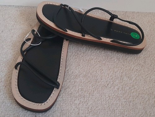 New zara black leather flat - new!,