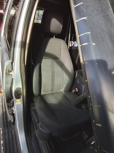 Front seat land - rh,