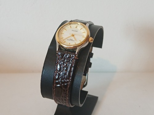 Pulsar ladies wrist watch with - wrist,