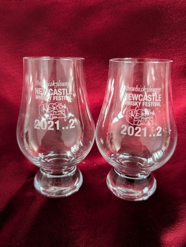 Pair national whisky - of,