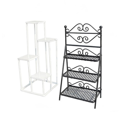 Scale doll house - doll,