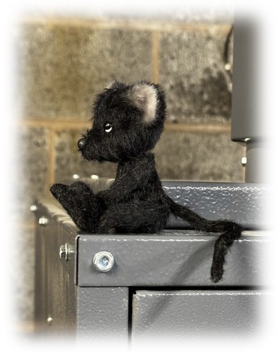 Miniature weighted posable - weighted,