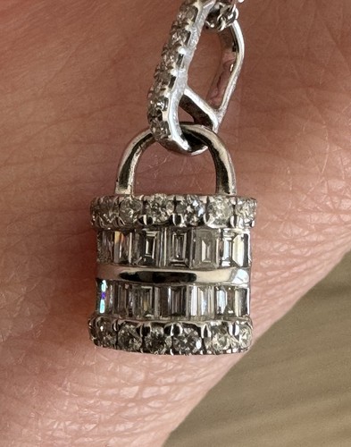 Stunning diamond 33ct - stunning,