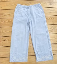 Falmer pale blue - , cropped