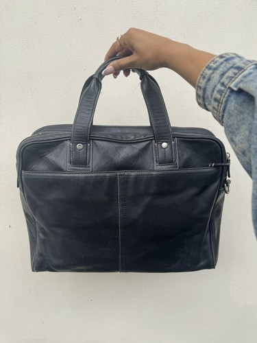 Stylish vintage coach - coach, black