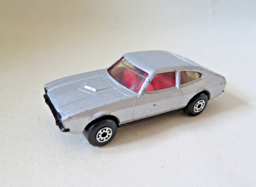 Vintage ford capri silver - ford,