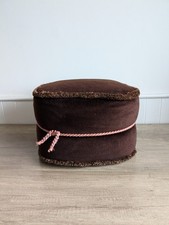 Vintage brown frill - square, top