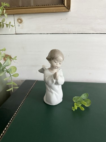 Vintage lladro 4538 praying - vintage, #4538