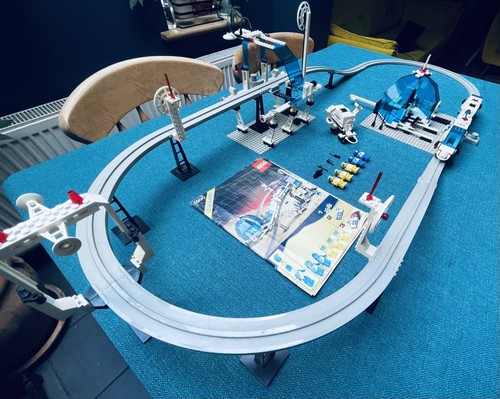 Lego space vintage futuron - lego,