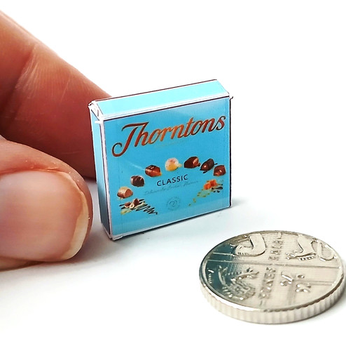 Dolls house miniature - miniature, 1:12