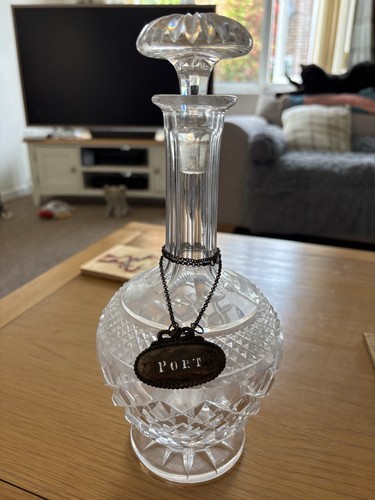 Cut glass decanter - cut, with