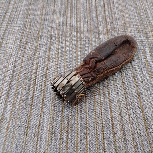 Antique victorian leather - antique,