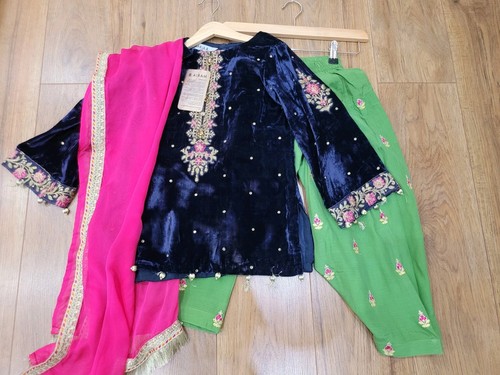 Maria girls pakistani velvet - b,