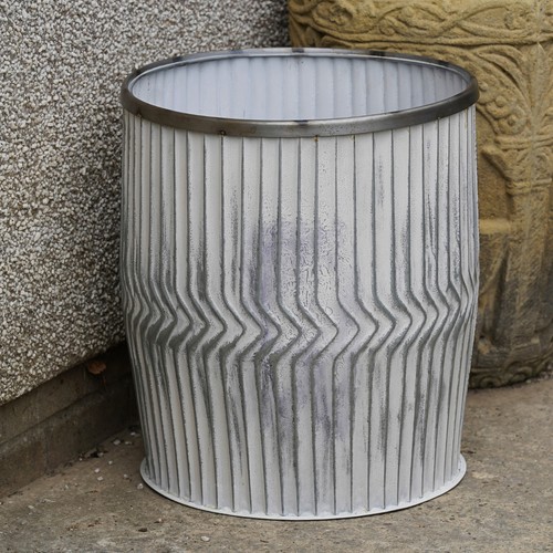 Dolly tub planter - dolly,