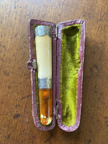 Antique 1900 amber - antique, &meerschaum