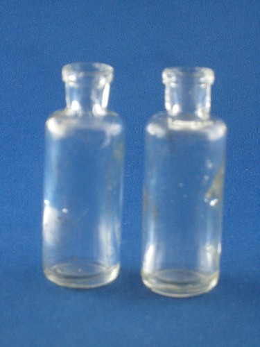 Two tiny medicine clear - tiny, 2"