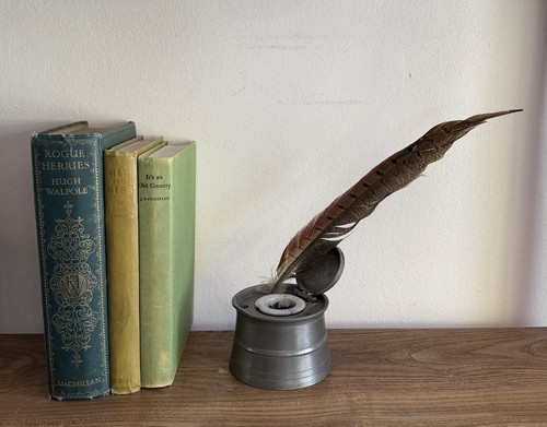 Victorian pewter inkwell with