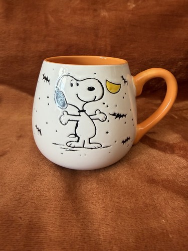 Peanuts snoopy halloween - snoopy,