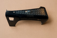 Defender Td5 & Tdci PUMA front o/s driver side COMPLETE wing - small damage