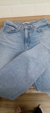 Levi’s Premium  80,s Mom Jeans 28 inch waist 32 inch Leg very good