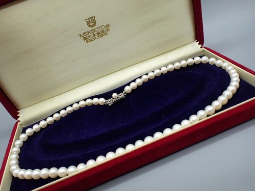 Mikimoto akoya pearl necklace - mikimoto,