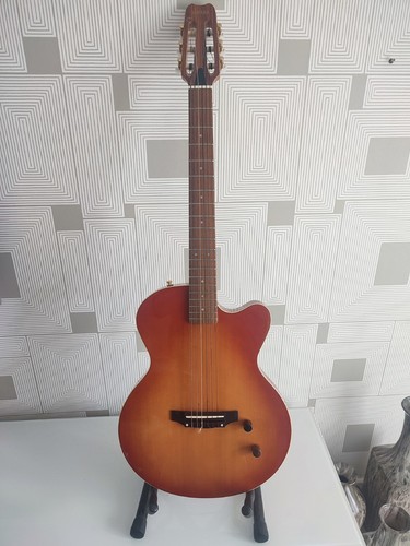 Yamaha aex500 nylon - aex500, strung