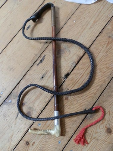 Antique j zair hunting - g,