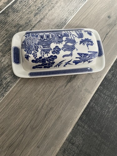 Churchill blue white - churchill,