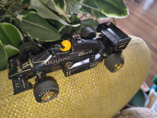 Scalextric c425 lotus renault - c425,