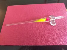Glass fountain pen with stand