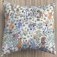 Alice in Wonderland White