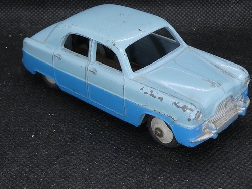 Dinky toys 162 ford zephyr - 162,